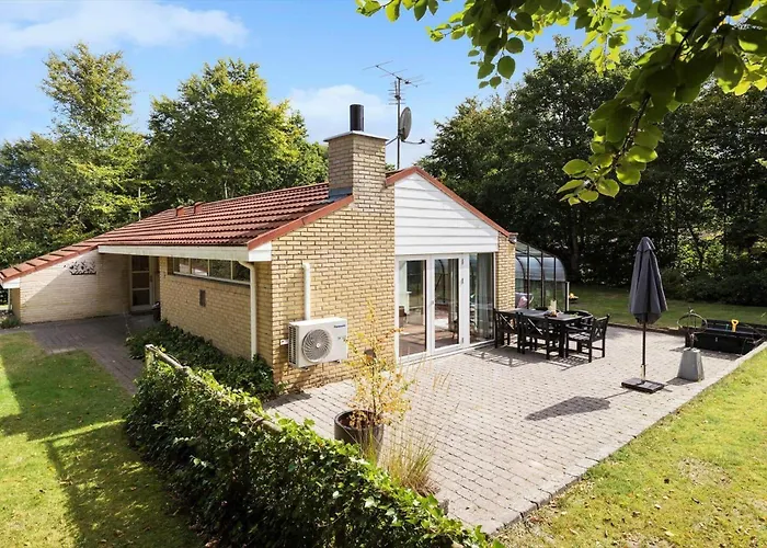 8811-glesborg-harebakken-8 * Glesborg